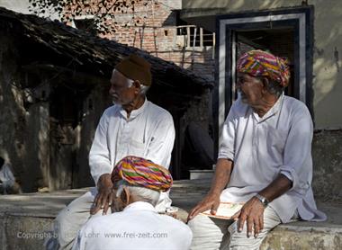 01 PKW-Reise_Udaipur-Ranakpur_DSC4573_b_H600
